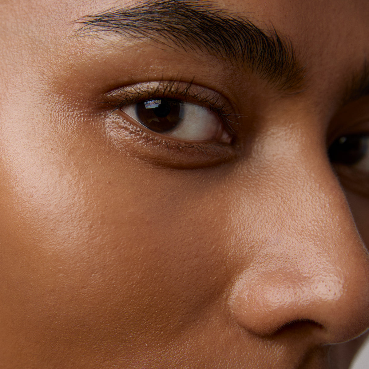 BrighteningEyeCream-Aug26-Ppage-ModelSkinFinish_99581d91-c386-4d44-8cbd-87bdac932180.jpg