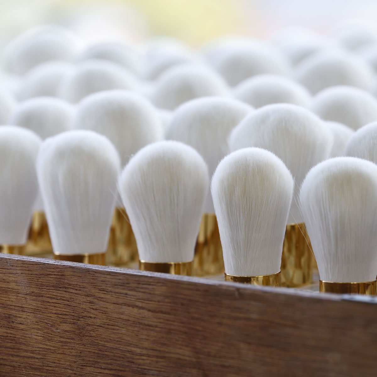 Brush-pdp-Craftmanship-1200x1200_5dcc167d-1f81-44df-93e2-ed4e6c7cdd03.jpg