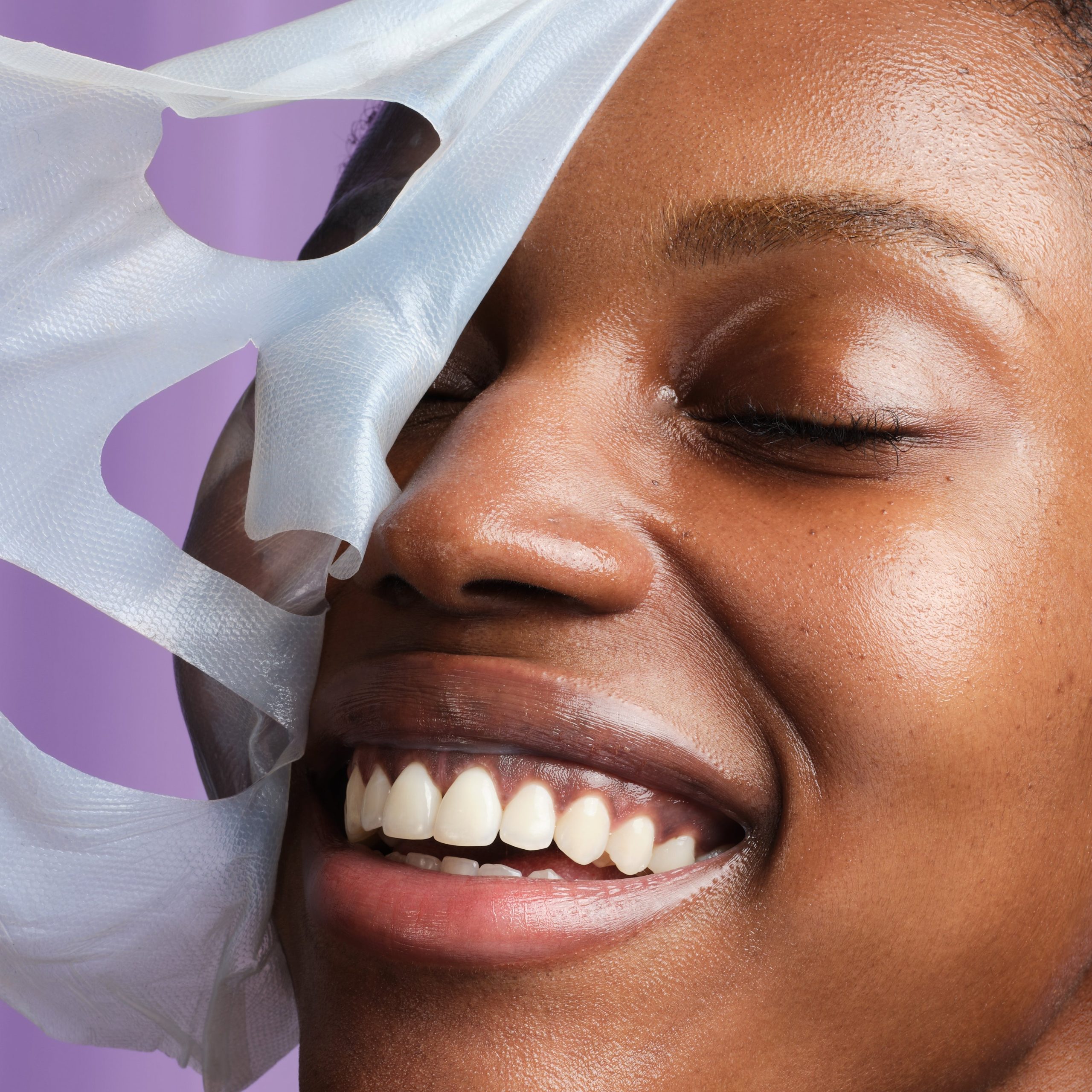 LuminousDeepHydrationLiftingMask-pdp-Clinicals-model-1200x1200_7aaa55e1-6305-4e73-9dfd-471ac712a5c0.jpg