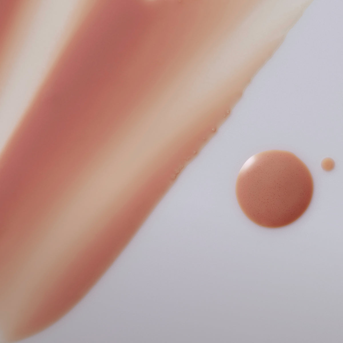 SilkSunscreen-Aug26-Ppage-Texture_a476ffa1-172f-4224-8ba3-f0bed80fe132.jpg