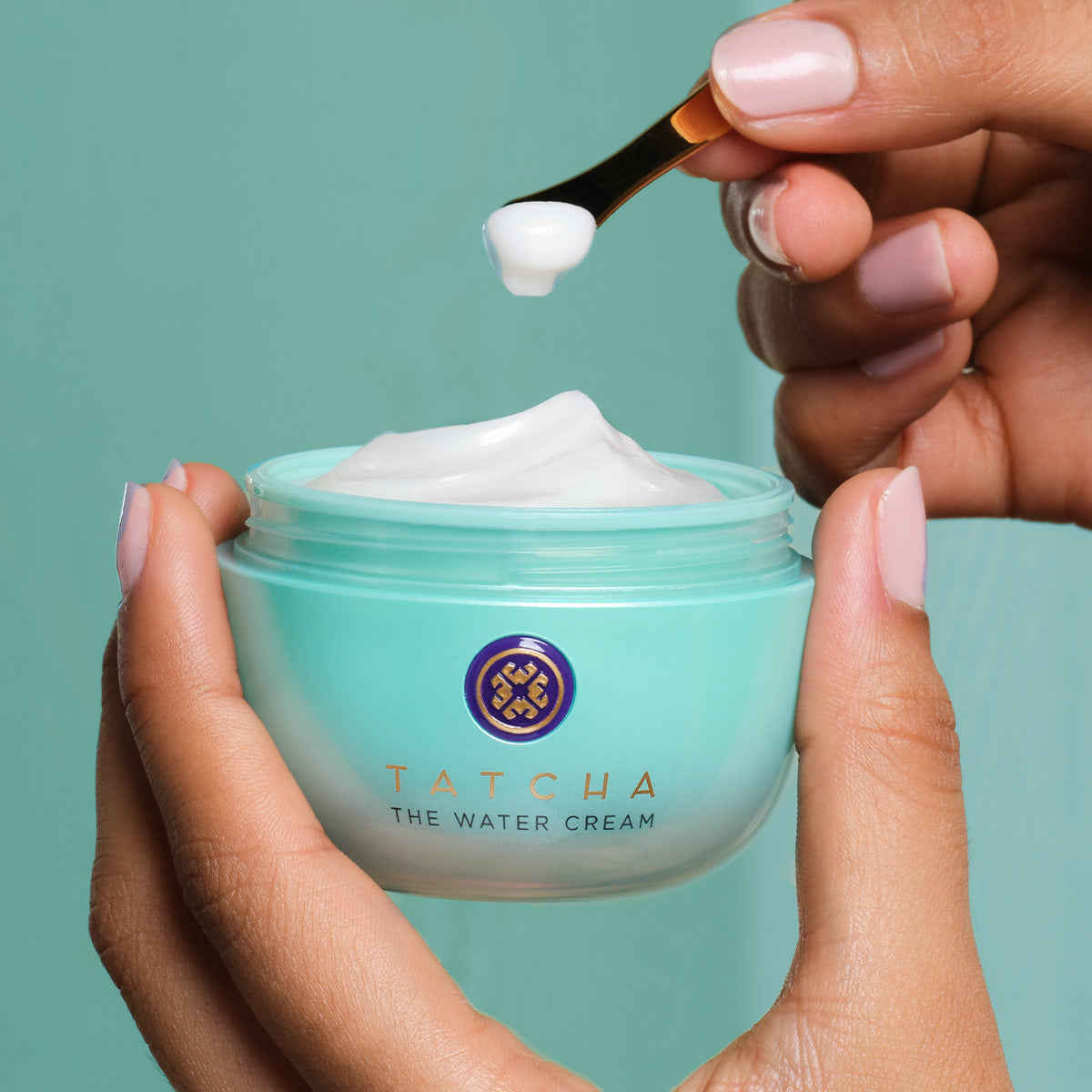 WaterCream-pdp-FullSize-ModelScoop-1200x1200_db3f526b-459f-411b-b345-2c56e7b28ab1.jpg